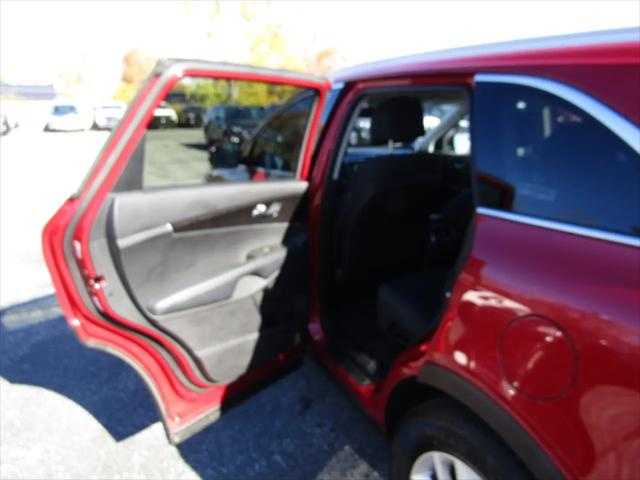 2017 Kia Sorento 3.3L LX