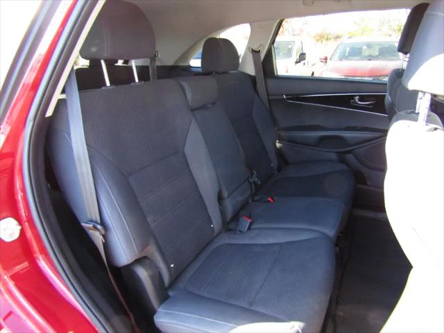 2017 Kia Sorento 3.3L LX
