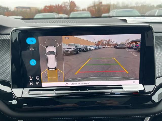 2026 Volkswagen Atlas Cross Sport SEL Premium R-Line