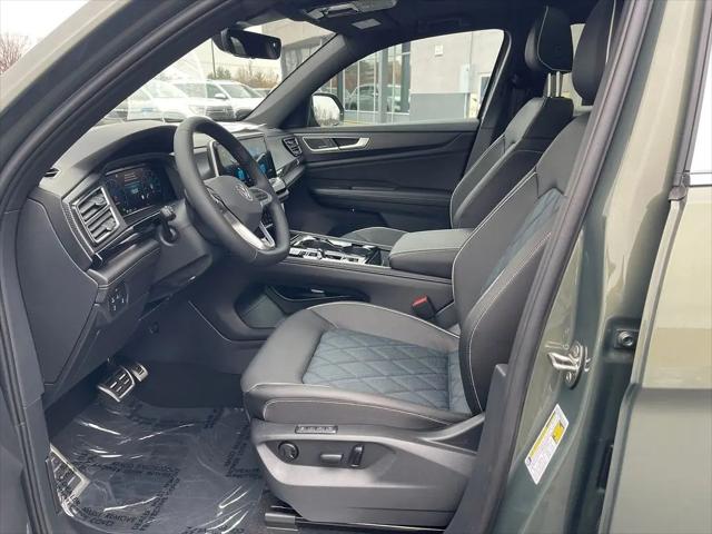 2026 Volkswagen Atlas Cross Sport SEL Premium R-Line