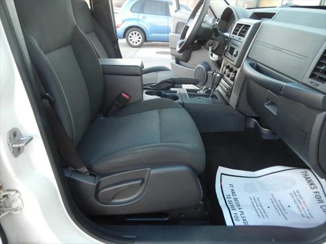 2009 Jeep Liberty Sport