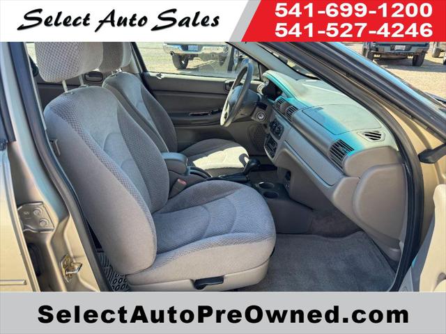 2004 Dodge Stratus SE