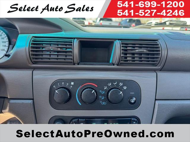 2004 Dodge Stratus SE