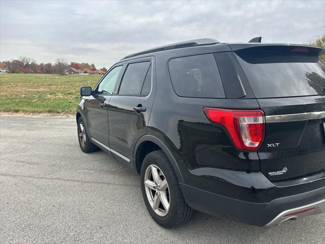 2017 Ford Explorer XLT 2017 Ford Explorer XLT