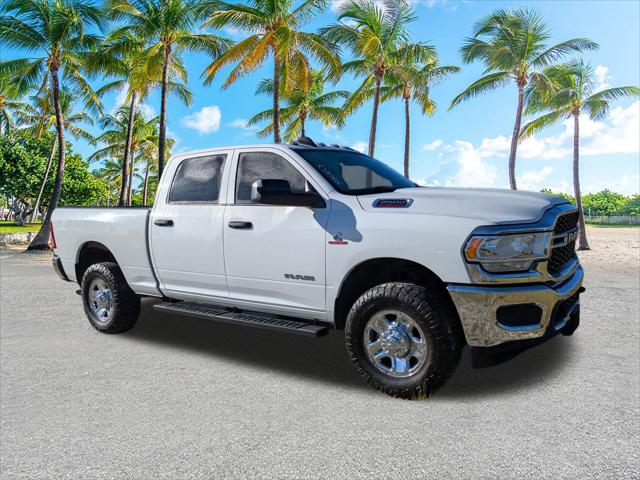2022 RAM 2500 Tradesman Crew Cab 4x4 64 Box 2022 RAM 2500 Tradesman Crew Cab 4x4 64 Box