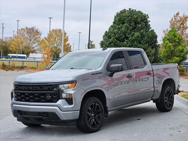 2023 Chevrolet Silverado 1500 4WD Crew Cab Short Bed Custom 2023 Chevrolet Silverado 1500 4WD Crew Cab Short Bed Custom