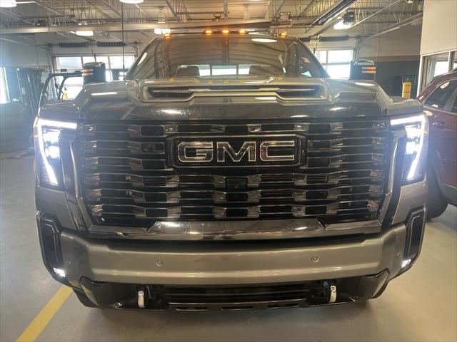 2024 GMC Sierra 2500HD 4WD Crew Cab Standard Bed Denali Ultimate 2024 GMC Sierra 2500HD 4WD Crew Cab Standard Bed Denali Ultimate
