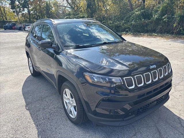 2022 Jeep Compass Latitude 4x4 2022 Jeep Compass Latitude 4x4
