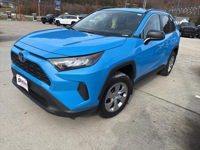 2021 Toyota RAV4 LE 2021 Toyota RAV4 LE