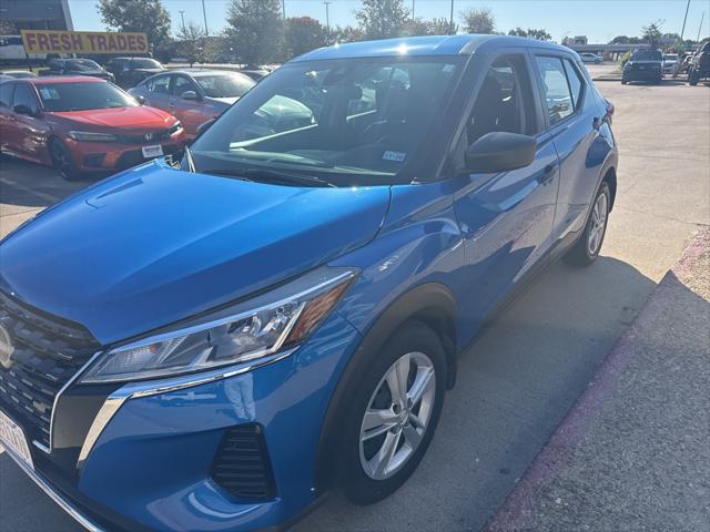 2024 Nissan Kicks S Xtronic CVT