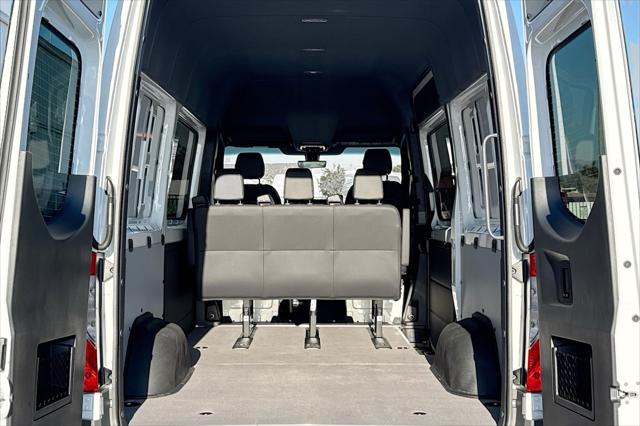 2026 Mercedes-Benz Sprinter 2500 Standard Roof 4-Cyl Diesel HO