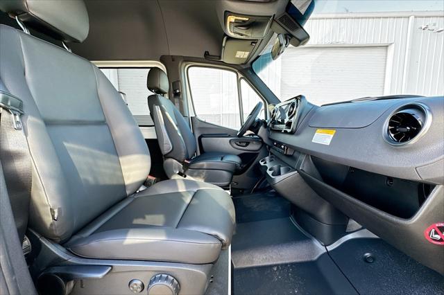 2026 Mercedes-Benz Sprinter 2500 Standard Roof 4-Cyl Diesel HO