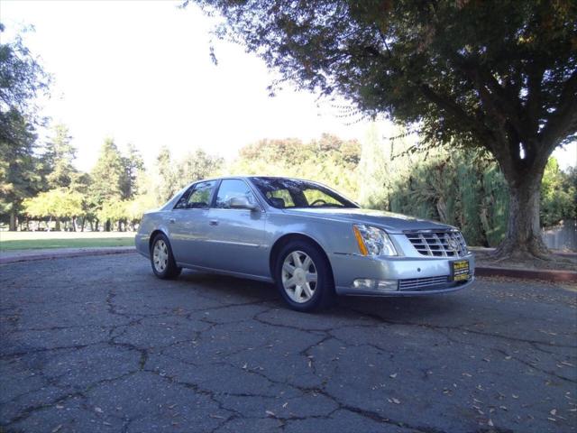 2006 Cadillac DTS w/1SB
