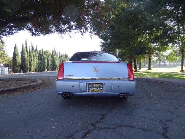 2006 Cadillac DTS w/1SB