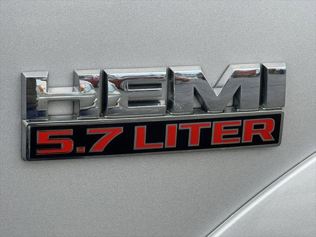 2016 RAM 1500 Outdoorsman 2016 RAM 1500 Outdoorsman