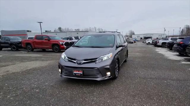 2019 Toyota Sienna Limited Premium 7 Passenger