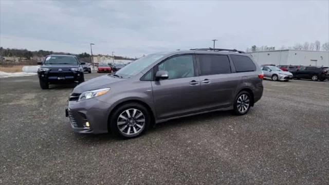2019 Toyota Sienna Limited Premium 7 Passenger