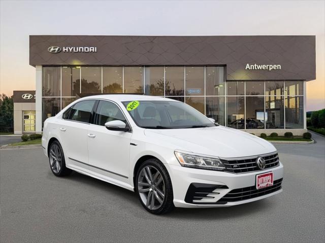2017 Volkswagen Passat 1.8T R-Line
