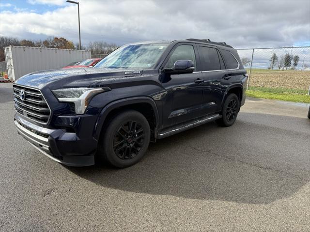 2024 Toyota Sequoia SR5 2024 Toyota Sequoia SR5