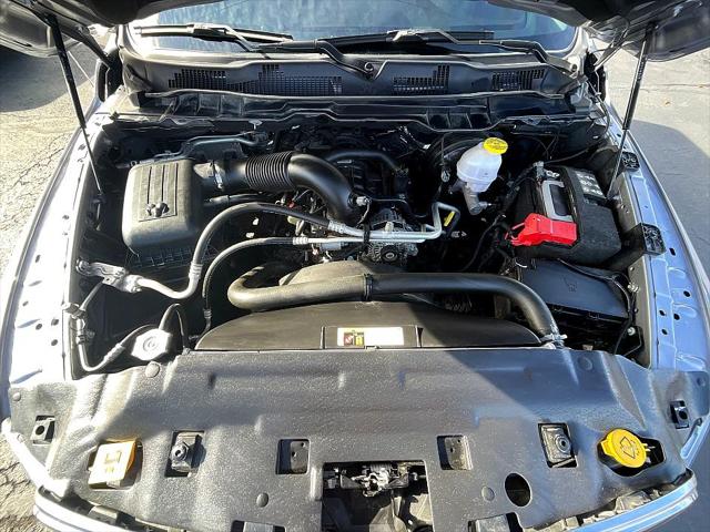 2024 RAM 1500 Classic Tradesman Crew Cab 4x4 57 Box 2024 RAM 1500 Classic Tradesman Crew Cab 4x4 57 Box