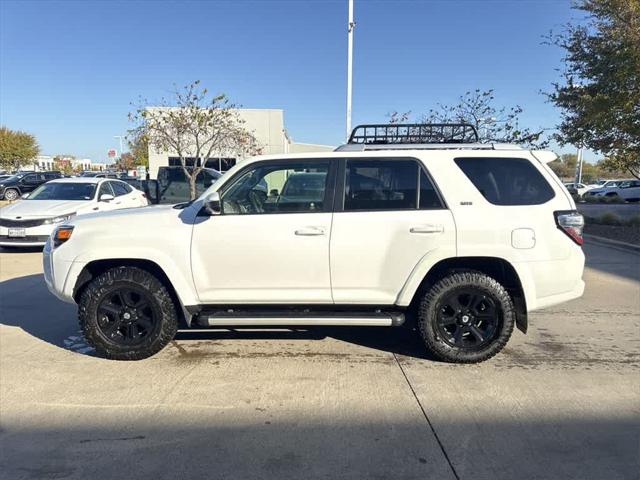 2017 Toyota 4Runner SR5 2017 Toyota 4Runner SR5