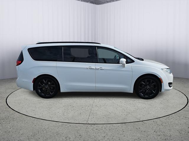 2019 Chrysler Pacifica Touring L Plus