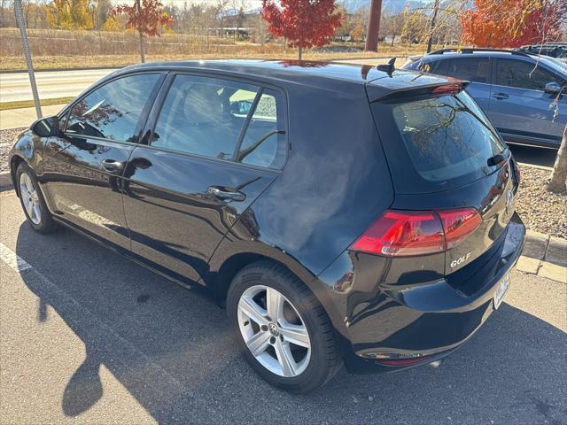 2017 Volkswagen Golf Wolfsburg