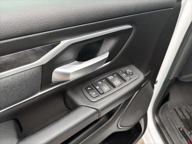 2022 RAM 1500 Big Horn Crew Cab 4x4 57 Box