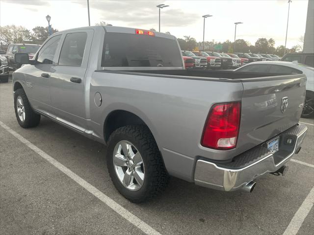 2019 RAM 1500 Classic Tradesman Crew Cab 4x4 57 Box