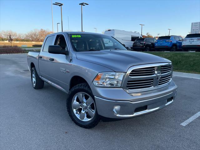2019 RAM 1500 Classic Tradesman Crew Cab 4x4 57 Box 2019 RAM 1500 Classic Tradesman Crew Cab 4x4 57 Box