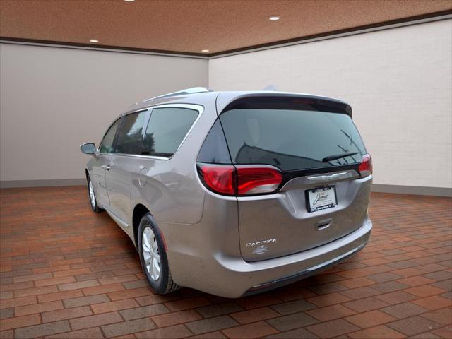 2018 Chrysler Pacifica Touring L Plus 2018 Chrysler Pacifica Touring L Plus