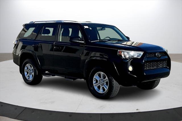 2016 Toyota 4Runner SR5 2016 Toyota 4Runner SR5