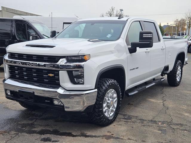 2022 Chevrolet Silverado 3500HD 4WD Crew Cab Standard Bed LT