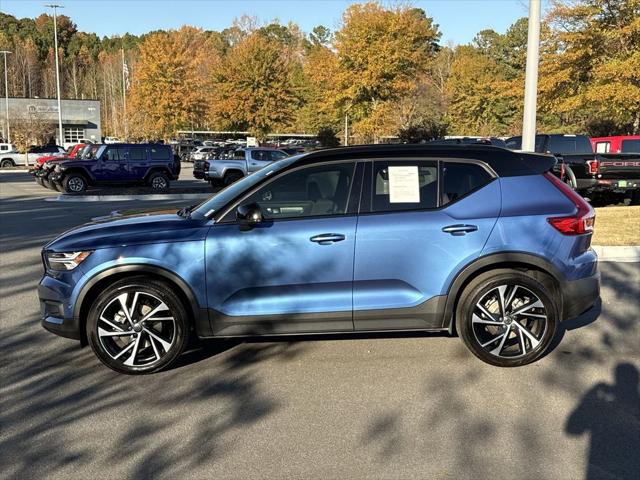 2021 Volvo XC40 T5 R-Design 2021 Volvo XC40 T5 R-Design