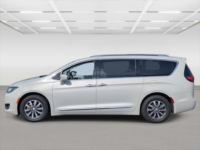 2020 Chrysler Pacifica Touring L Plus