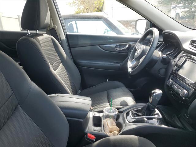 2018 Nissan Rogue SV 2018 Nissan Rogue SV