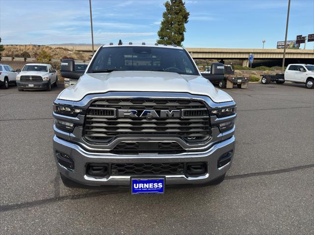 2025 RAM 3500 Big Horn Regular Cab 4x4 8 Box 2025 RAM 3500 Big Horn Regular Cab 4x4 8 Box