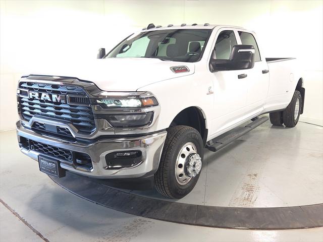2026 RAM Ram 3500 RAM 3500 TRADESMAN CREW CAB 4X4 8 BOX 2026 RAM Ram 3500 RAM 3500 TRADESMAN CREW CAB 4X4 8 BOX