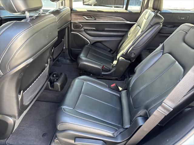 2021 Jeep Grand Cherokee L Limited 4x4 2021 Jeep Grand Cherokee L Limited 4x4