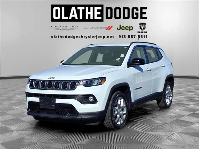 2024 Jeep Compass Latitude Lux FWD 2024 Jeep Compass Latitude Lux FWD