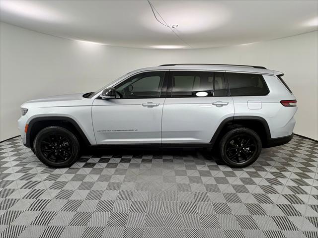 2022 Jeep Grand Cherokee L Limited 4x4 2022 Jeep Grand Cherokee L Limited 4x4