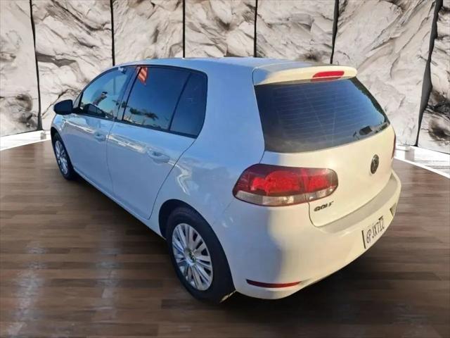 2011 Volkswagen Golf 2.5L 4-Door