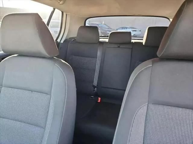 2011 Volkswagen Golf 2.5L 4-Door