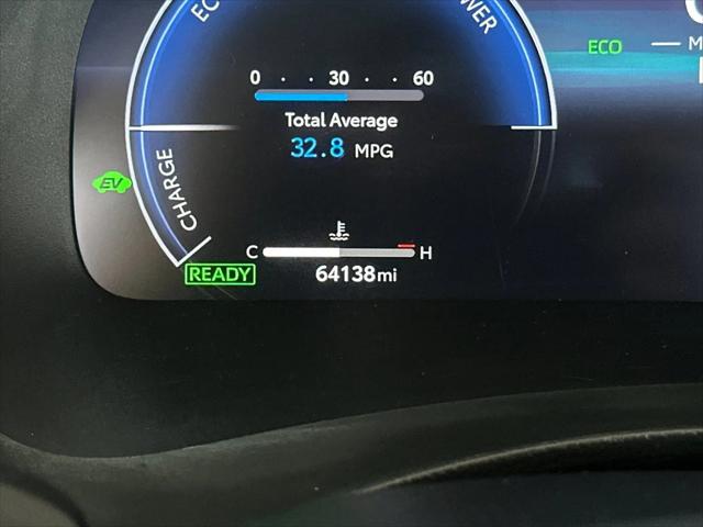 2023 Toyota Highlander Hybrid Platinum