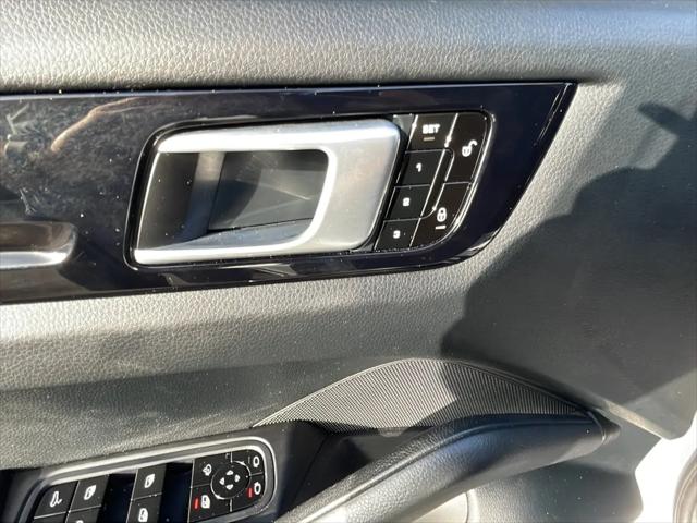 2019 Porsche Cayenne Standard