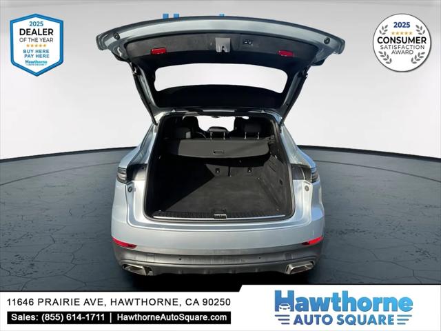 2019 Porsche Cayenne Standard