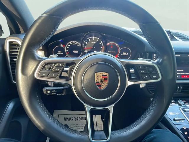 2019 Porsche Cayenne Standard