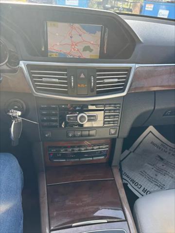 2012 Mercedes-Benz E 350 BlueTEC E 350