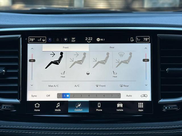 2026 Chrysler Pacifica Select AWD