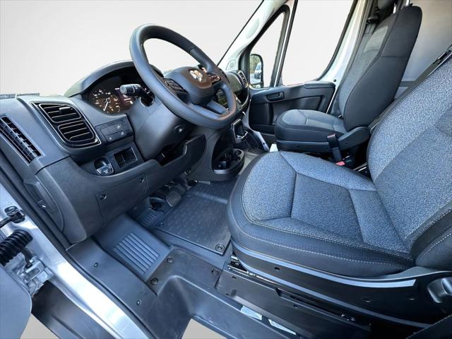 2026 Ram ProMaster 2500 Cargo Van Tradesman High Roof 136" WB w/Pass Seat